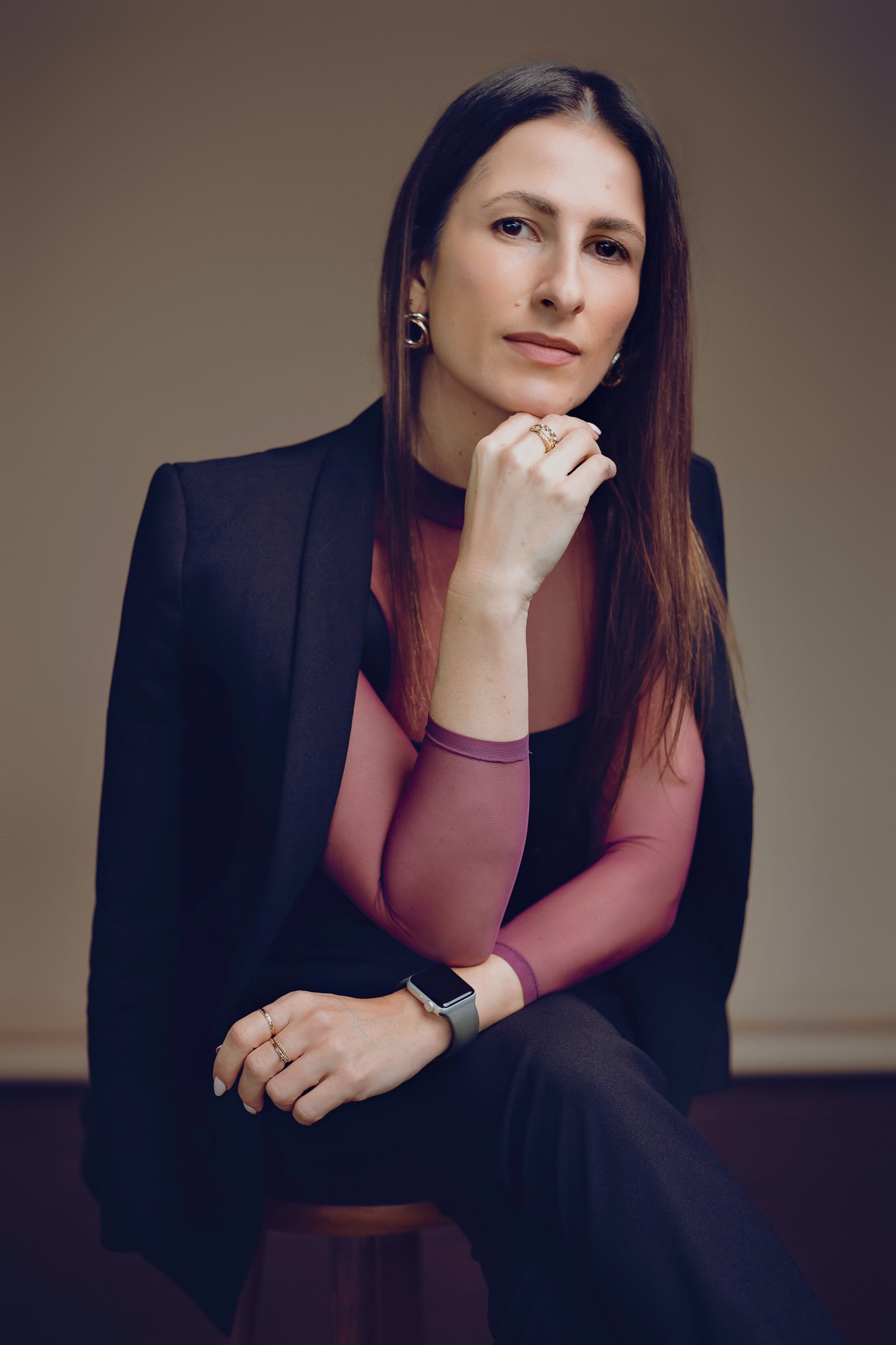 Retrato profissional de Josi Lage